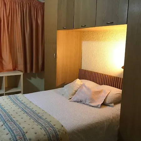 Дом отдыха Casita Blanca Con Fibra Optica Y Piscina Cominutaria *