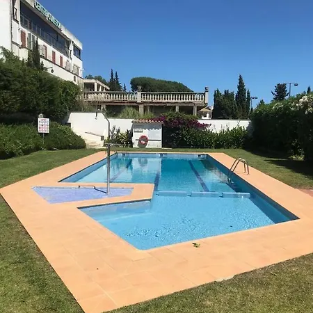 Casita Blanca Con Fibra Optica Y Piscina Cominutaria Дом отдыха *